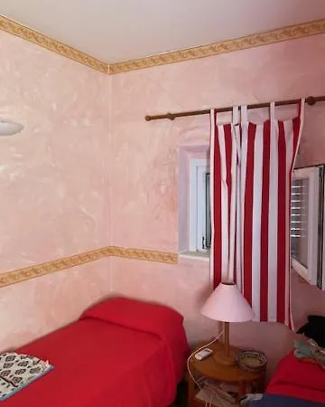 Casa vacanze La Curiazza 13 *